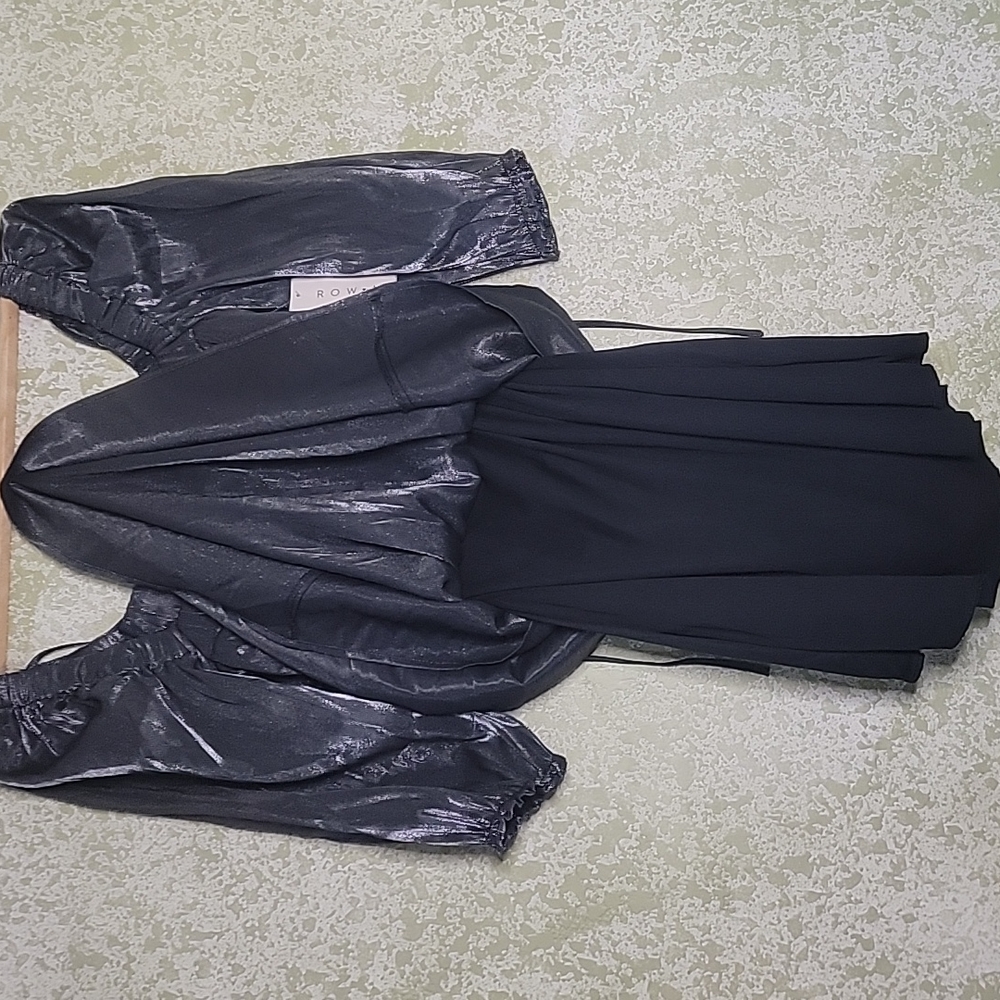 ROW A DRESS - Picture 8 of 11